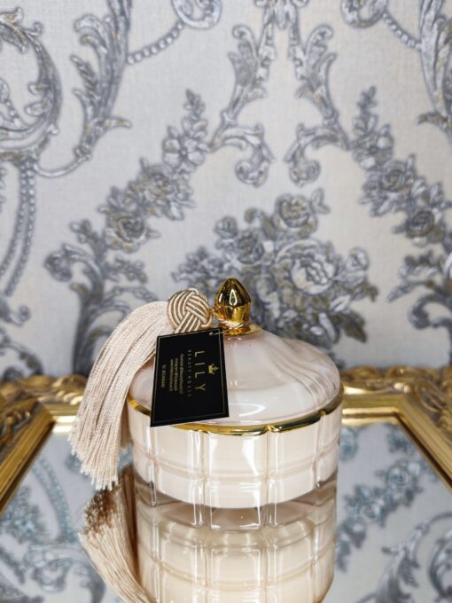 Natūrali sojų vaško žvakė stikliniame indelyje, 240ml Kreminė