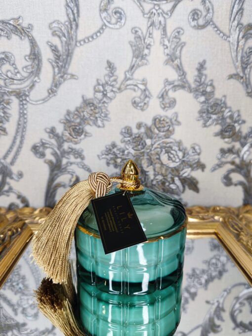 Natūrali sojų vaško žvakė stikliniame indelyje 240ml (žalia)