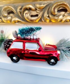 Kalėdų eglutės žaisliukas mašinėlė su eglute