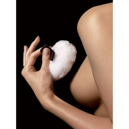 YESforLOV švytinti kūno pudra